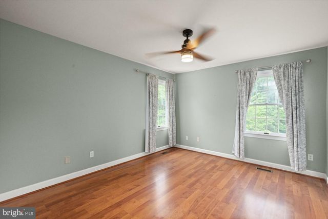 1 LONGLEA CT, Kingsville, MD 21087