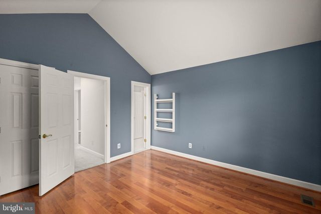 1 LONGLEA CT, Kingsville, MD 21087