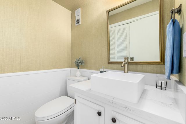 5622 N 78TH Place N, Scottsdale, AZ 85250