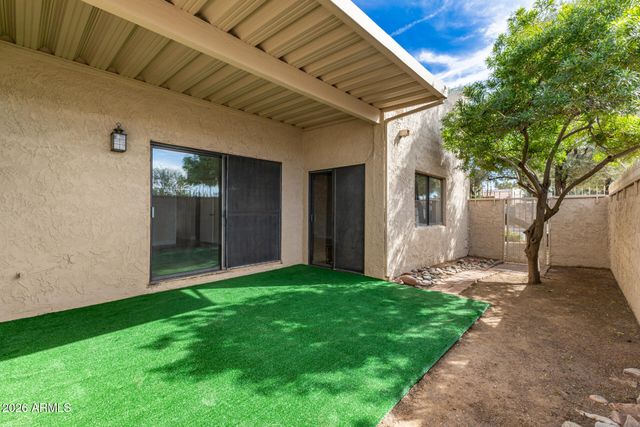 5622 N 78TH Place N, Scottsdale, AZ 85250