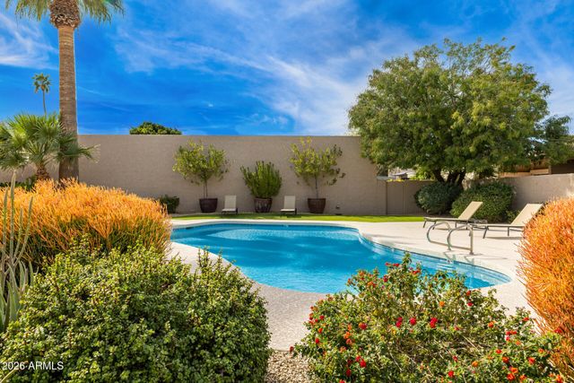 5622 N 78TH Place N, Scottsdale, AZ 85250