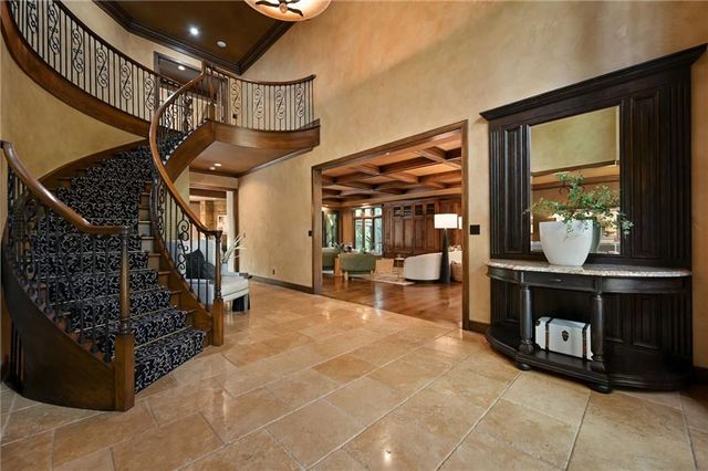 25911 E 99th Street, Lee's Summit, MO 64086