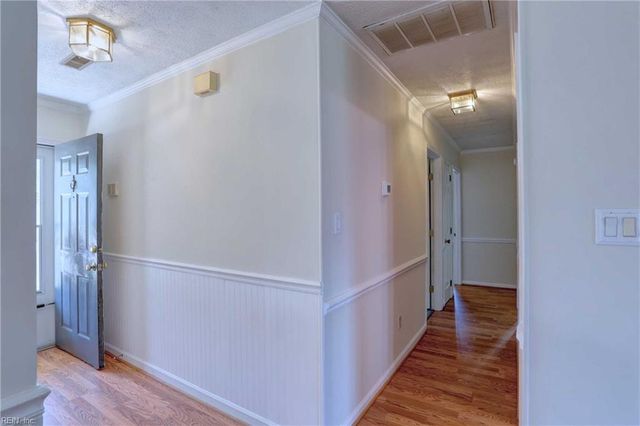705 Whisperwood DR, Newport News, VA 23602