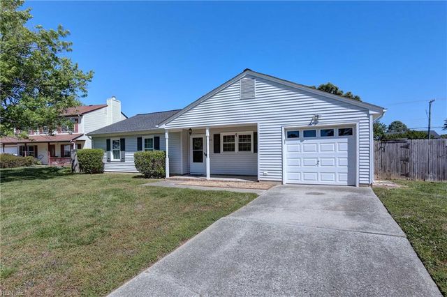 705 Whisperwood DR, Newport News, VA 23602