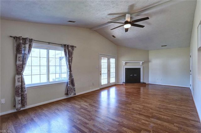 705 Whisperwood DR, Newport News, VA 23602