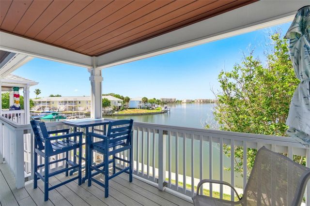 4805 COBIA DRIVE SE D, St Petersburg, FL 33705