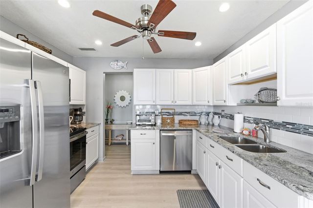 4805 COBIA DRIVE SE D, St Petersburg, FL 33705