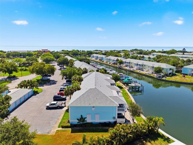 4805 COBIA DRIVE SE D, St Petersburg, FL 33705