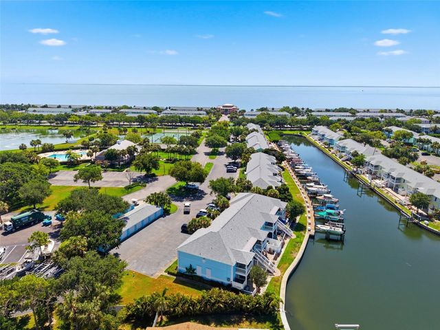 4805 COBIA DRIVE SE D, St Petersburg, FL 33705