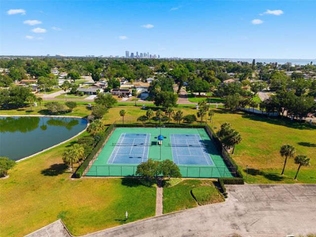 4805 COBIA DRIVE SE D, St Petersburg, FL 33705