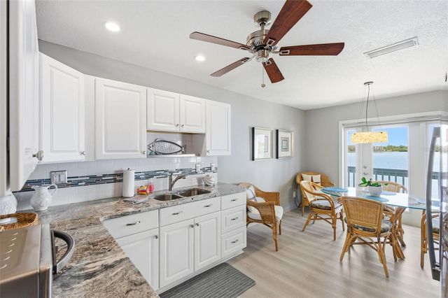4805 COBIA DRIVE SE D, St Petersburg, FL 33705