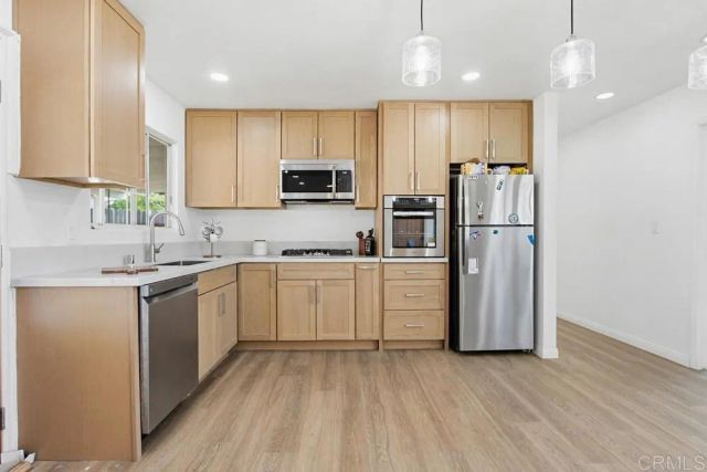 9462 Doheny Road, Santee, CA 92071