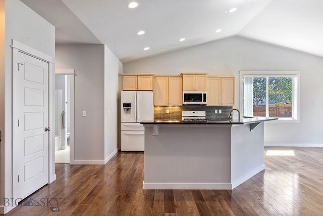 604 Talon Way, Bozeman, MT 59718