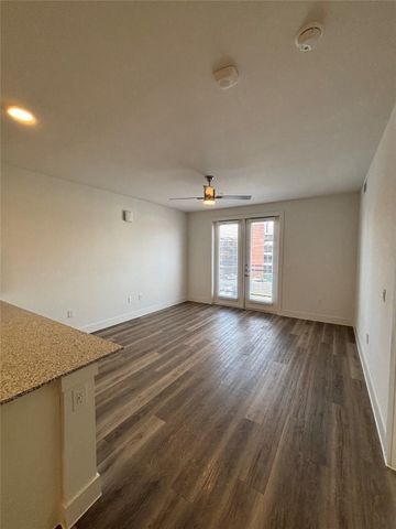 300 N McDonald Street 1332, Mckinney, TX 75069