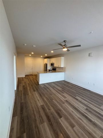 300 N McDonald Street 1332, Mckinney, TX 75069