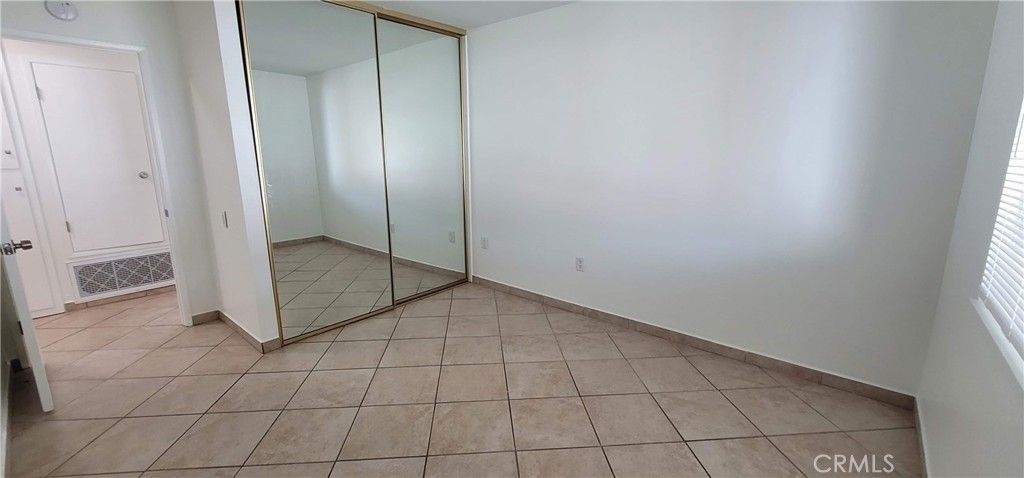 Image 19 of property listing at 43035 Warner Trail, Palm Desert, CA 92211