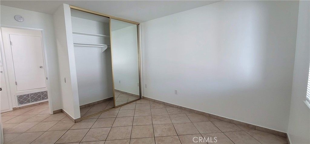 Image 20 of property listing at 43035 Warner Trail, Palm Desert, CA 92211