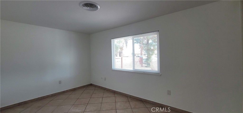 Image 21 of property listing at 43035 Warner Trail, Palm Desert, CA 92211