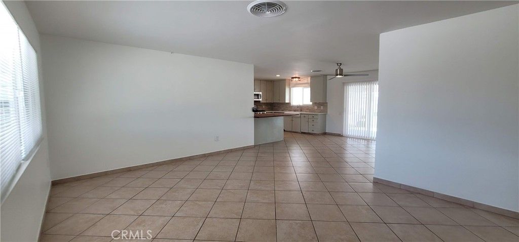 Image 7 of property listing at 43035 Warner Trail, Palm Desert, CA 92211
