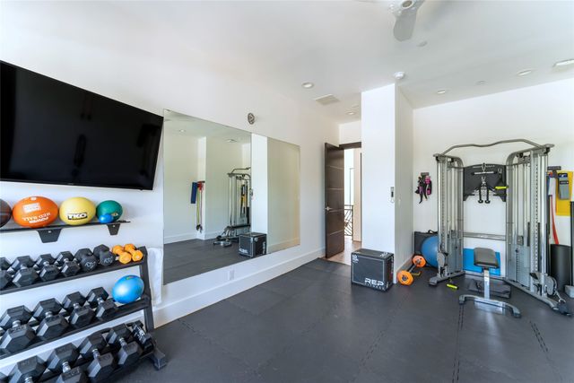 5959 Colhurst Street, Dallas, TX 75230