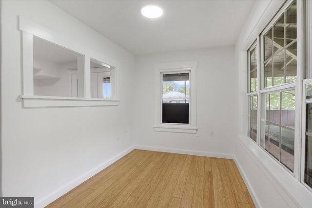 210 COTTAGE DR, New Oxford, PA 17350