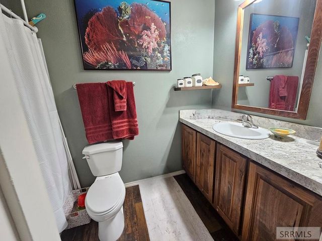 5 Riggan Ln, Salmon, ID 83467