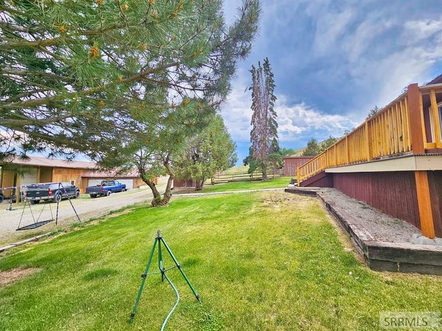5 Riggan Ln, Salmon, ID 83467
