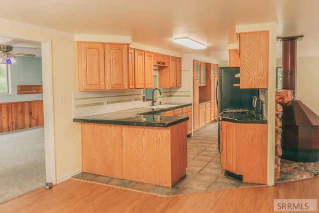 5 Riggan Ln, Salmon, ID 83467