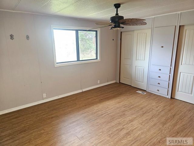 5 Riggan Ln, Salmon, ID 83467