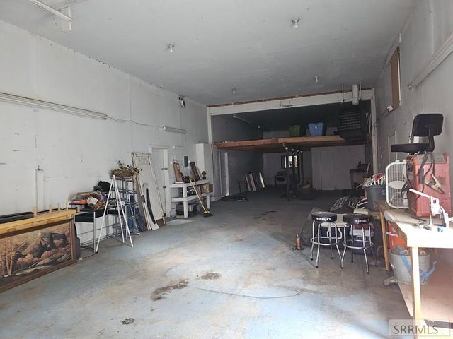 5 Riggan Ln, Salmon, ID 83467