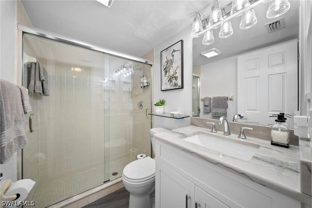 4250 Lake Forest DR 311, Bonita Springs, FL 34134