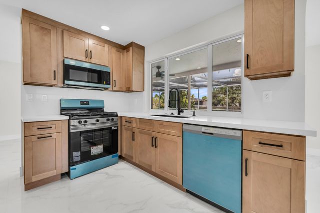 9351 NW 20th Place, Sunrise, FL 33322