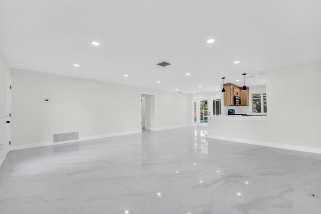 9351 NW 20th Place, Sunrise, FL 33322