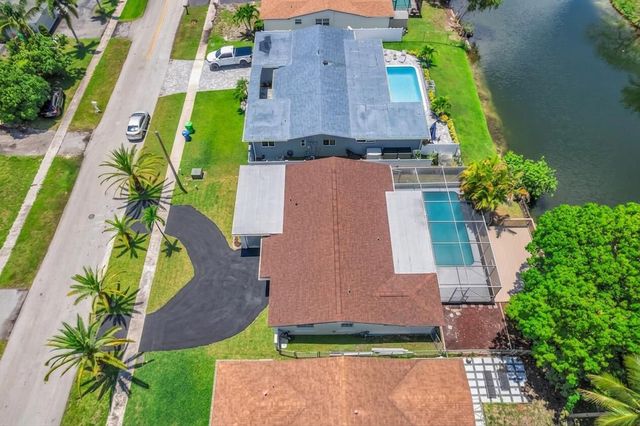 9351 NW 20th Place, Sunrise, FL 33322