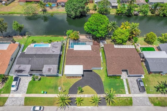 9351 NW 20th Place, Sunrise, FL 33322