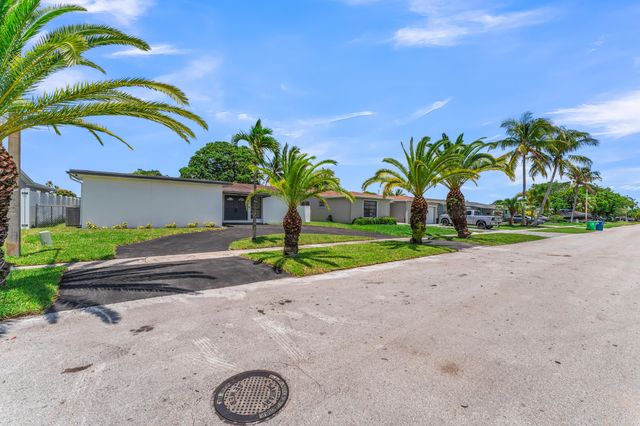 9351 NW 20th Place, Sunrise, FL 33322