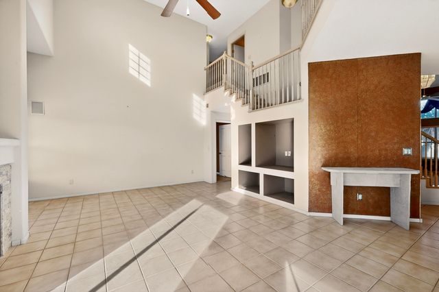 10801 Chicobush Drive NW, Albuquerque, NM 87114