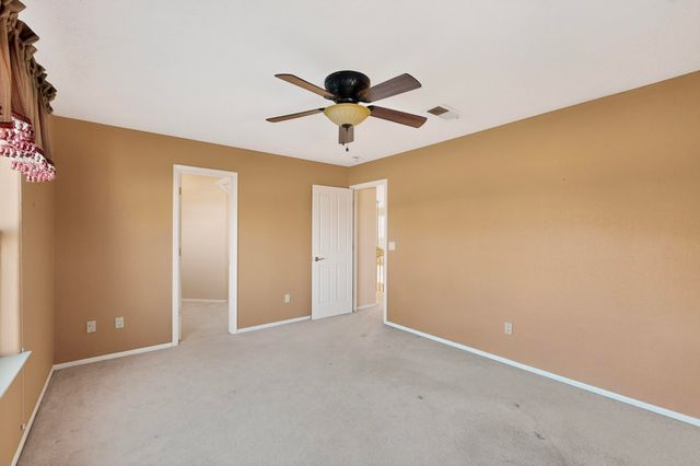 10801 Chicobush Drive NW, Albuquerque, NM 87114