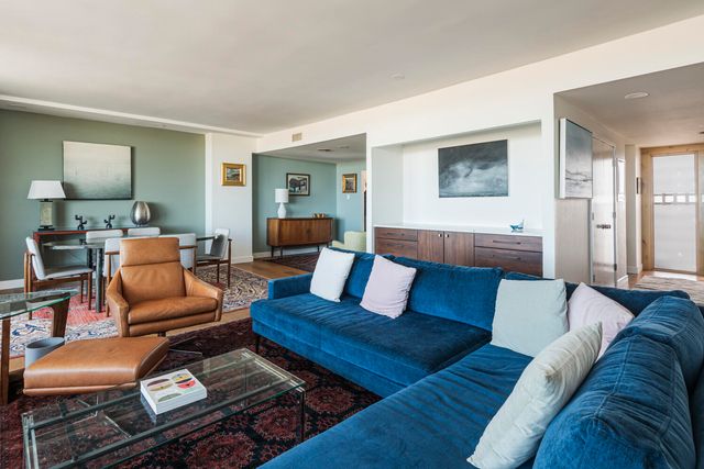 600 Alcalde Place SW 7C, Albuquerque, NM 87104