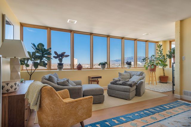 600 Alcalde Place SW 7C, Albuquerque, NM 87104
