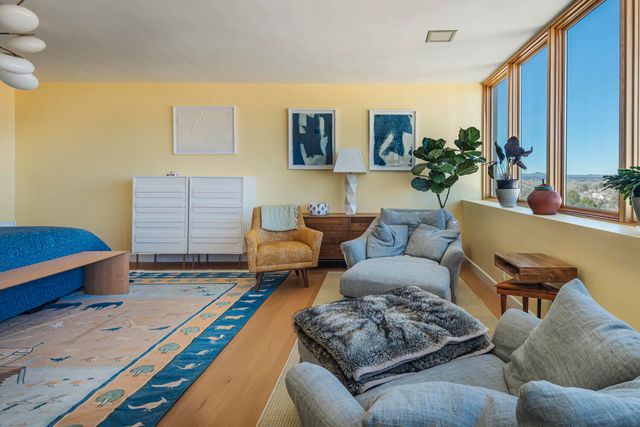 600 Alcalde Place SW 7C, Albuquerque, NM 87104