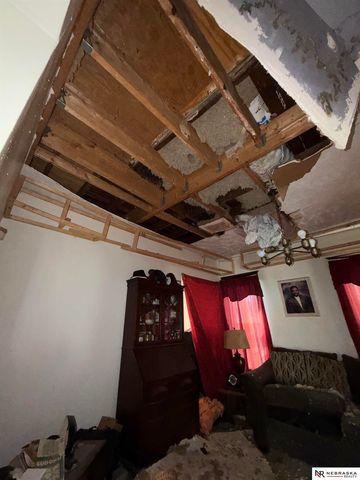 3718 N 23rd Street, Omaha, NE 68110