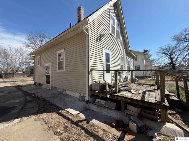 3718 N 23rd Street, Omaha, NE 68110