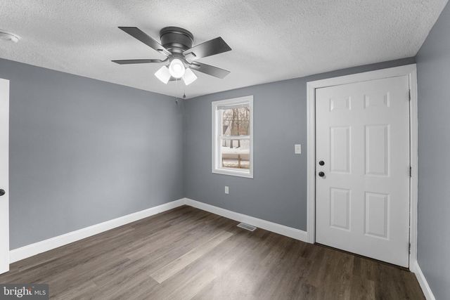 200 W BUCKSHUTEM RD, Millville, NJ 08332