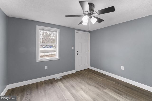 200 W BUCKSHUTEM RD, Millville, NJ 08332