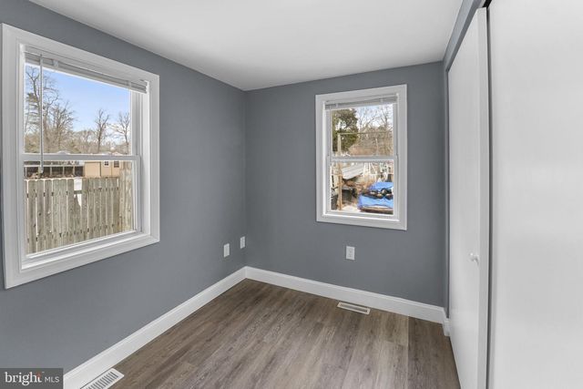 200 W BUCKSHUTEM RD, Millville, NJ 08332