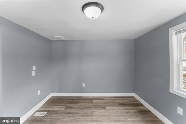 200 W BUCKSHUTEM RD, Millville, NJ 08332