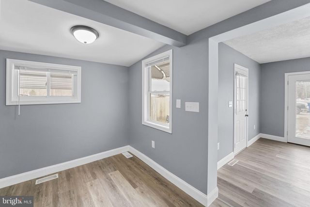 200 W BUCKSHUTEM RD, Millville, NJ 08332