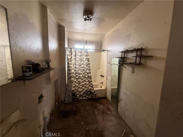 2927 Asbury, Los Angeles, CA 90065