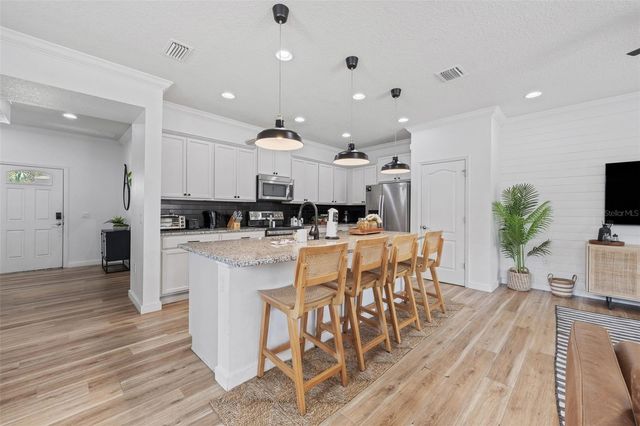 1974 MAJORCA DRIVE, Kissimmee, FL 34747